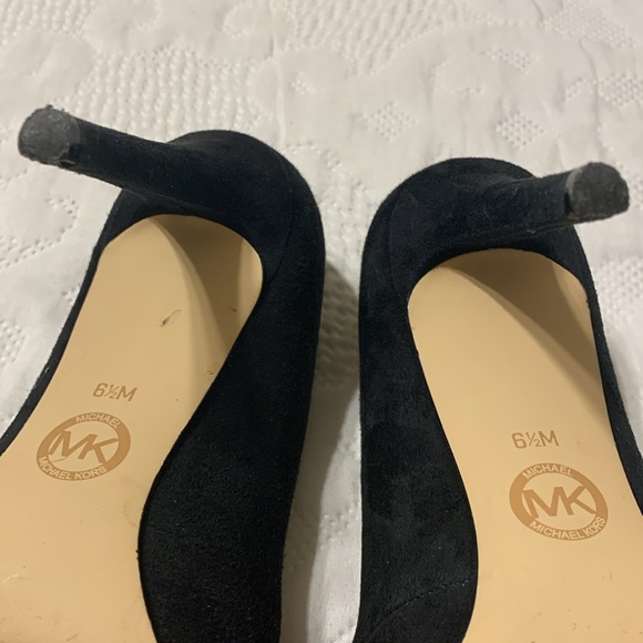 Michael Kors Black Suede Pumps with Gold Accents - Picture 10 of 12